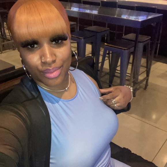 Meet your Posher, Wanda - Picture 6 of 16